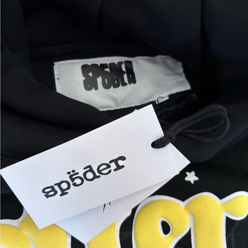 Sp5der Black and Gold Hoodie - Picture 4 of 4